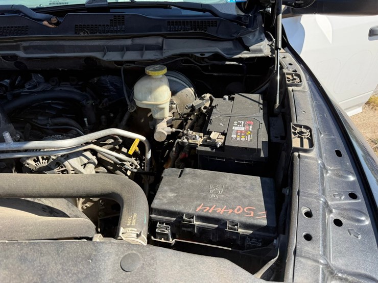 2017-dodge-1500-image-35