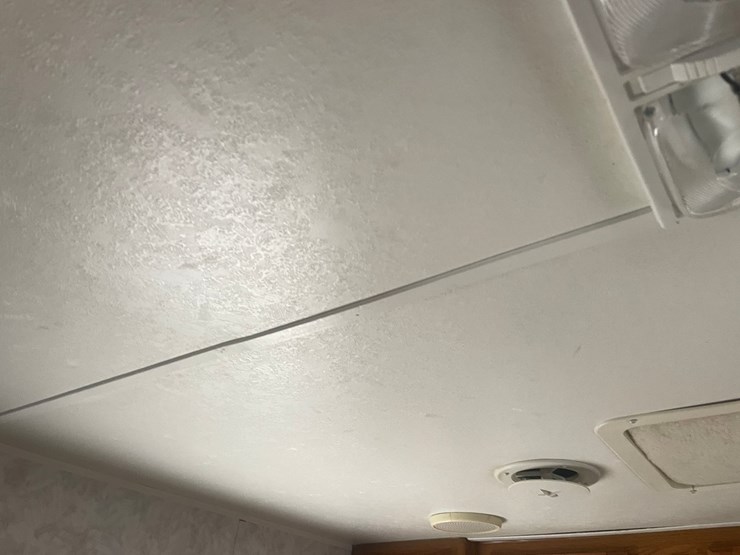 #1276-•-1998-jayco-eagle-304-camper-(has-mn-title)-image-73
