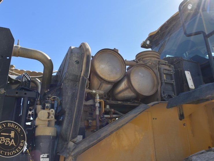 2019-caterpillar-972m-image-51