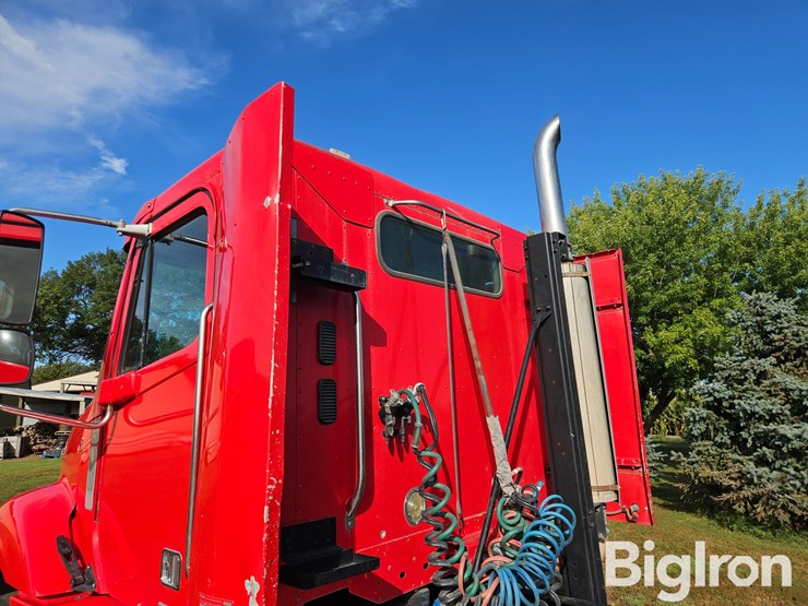 2006-freightliner-columbia-t/a-truck-tractor-image-19