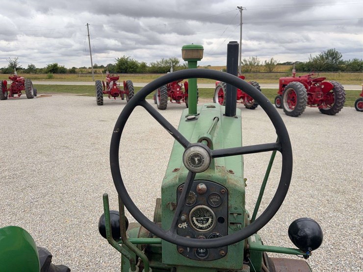 john-deere-720-image-43