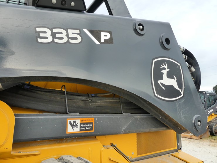 deere-335p-image-9