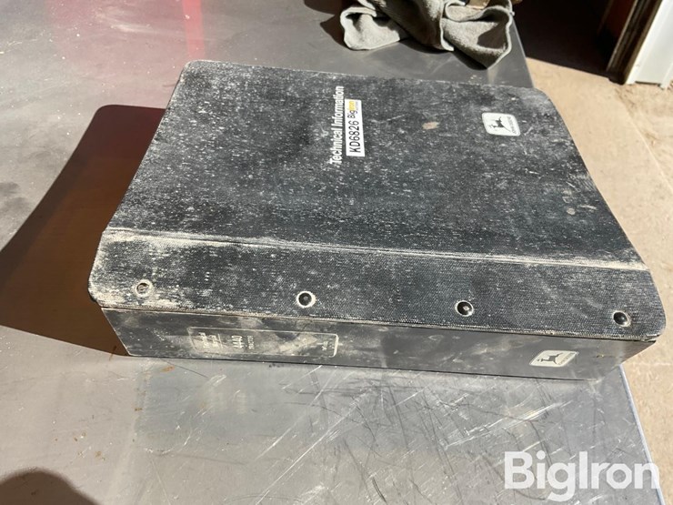 john-deere-4440-image-4