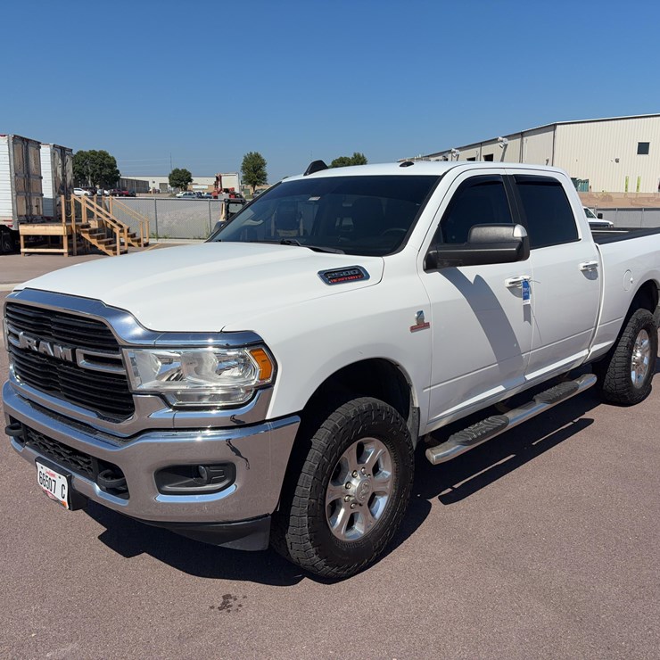 2019 DODGE 2500