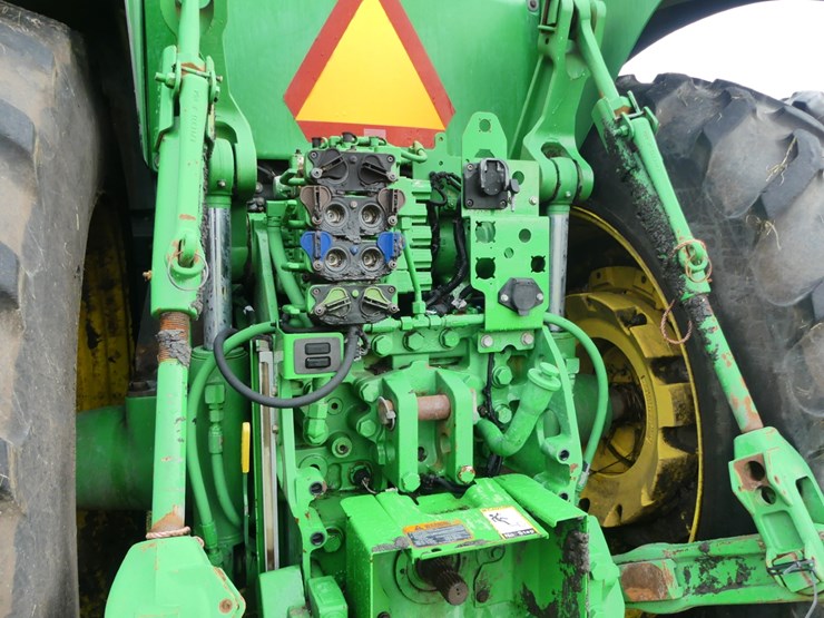 john-deere-7210r-image-7