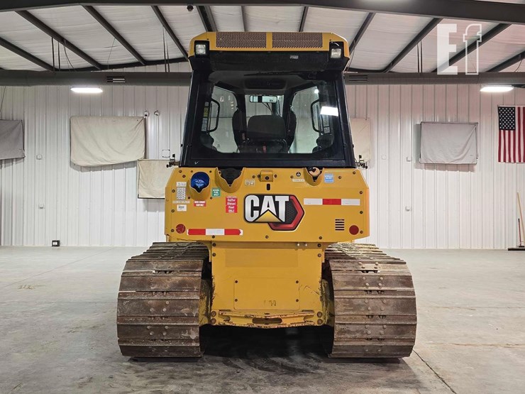 2021-caterpillar-d3-image-8