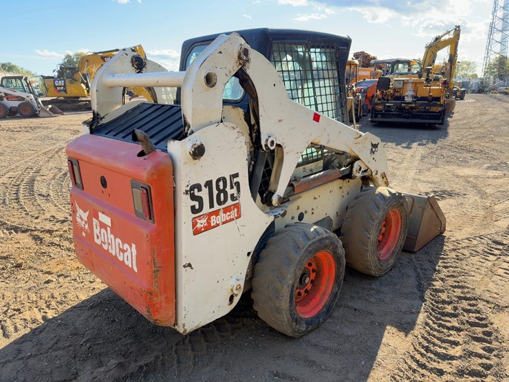 2007-bobcat-s185-image-5