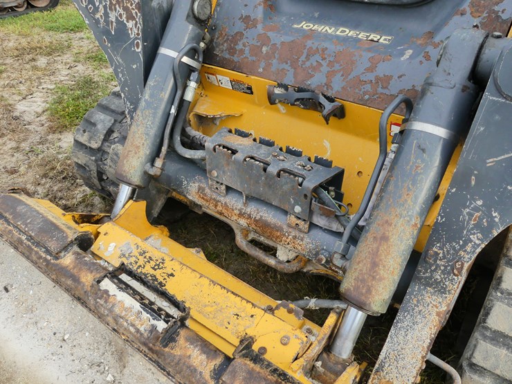deere-333g-image-13