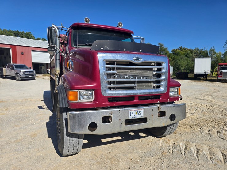 2001-sterling-l8500-image-18