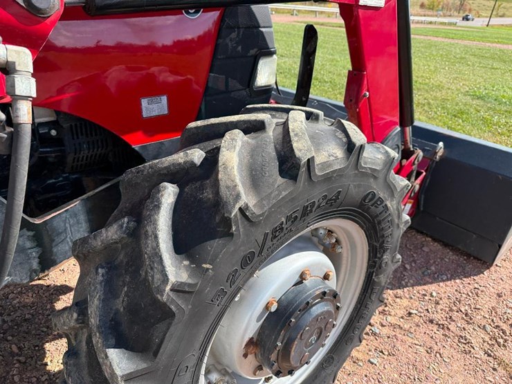 case-ih-farmall-80-image-12