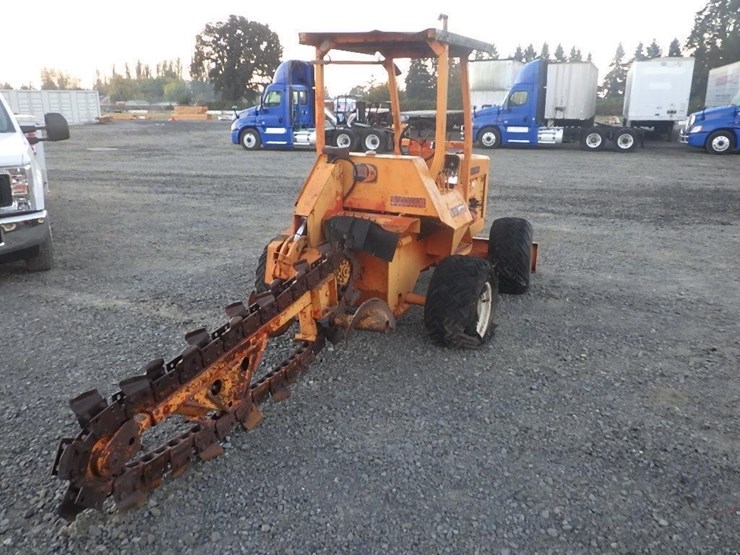 ditch-witch-r30-image-5
