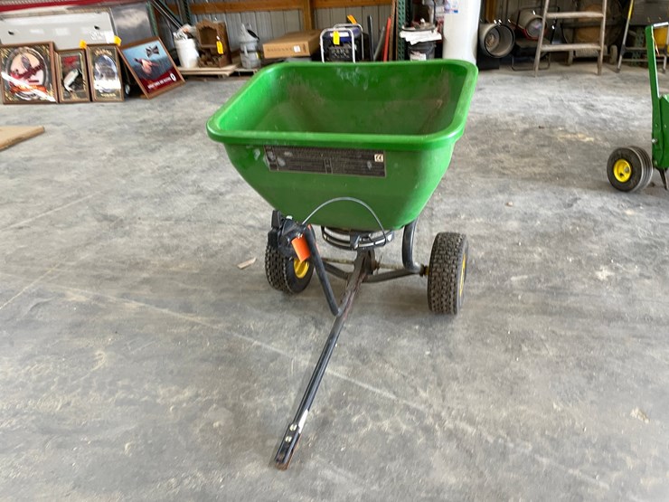 john-deere-la-image-2