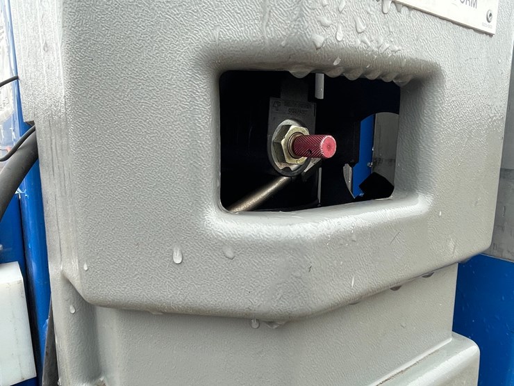 #4647-•-upright-25'-personnel-lift-image-22