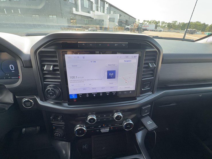 2024-ford-f150-xlt-image-31