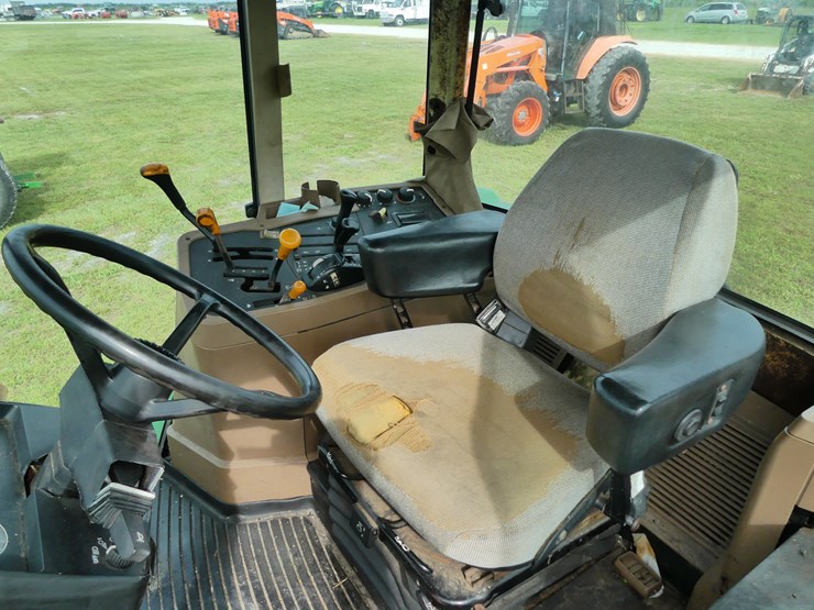 john-deere-7410-image-11