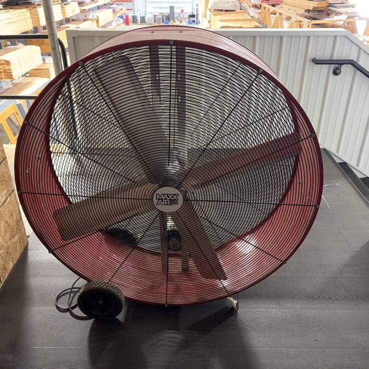 Maxx Air Portable Electric Fan