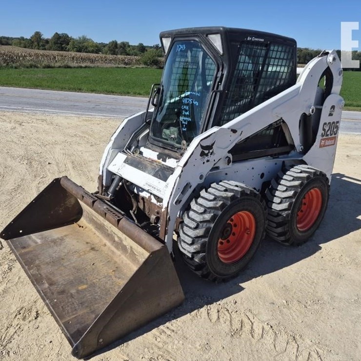 2010 BOBCAT S205