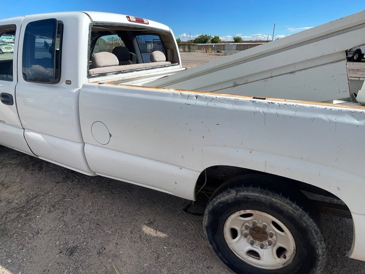 1999-chevrolet-silverado-2500-image-15