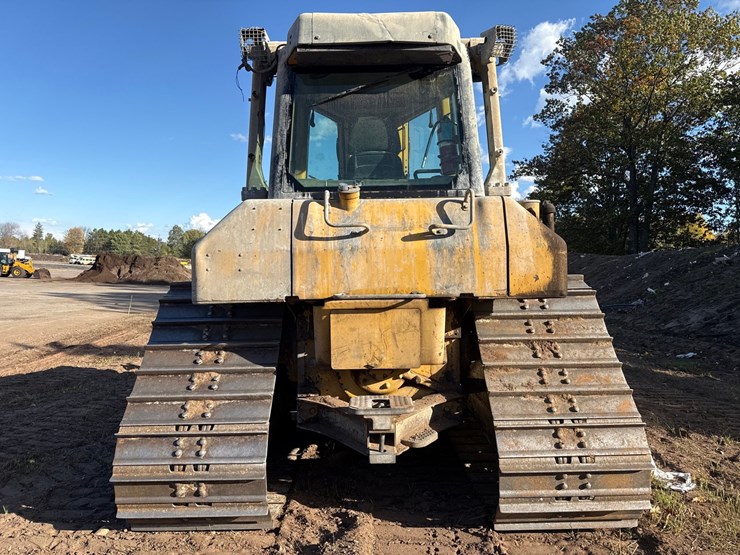 2005-caterpillar-d6n-lgp-image-4