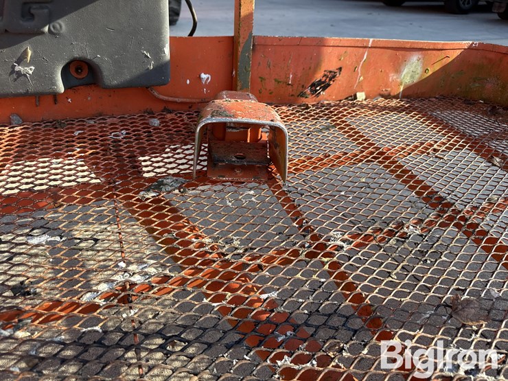 2007-jlg-600s-image-19