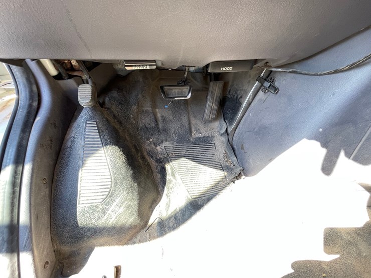 #2753-•-2000-dodge-ram-(title-in-delay)-image-28