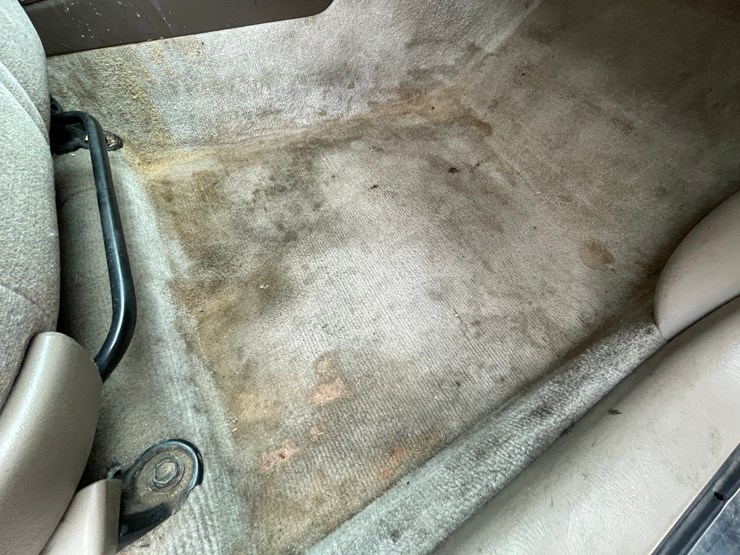 #2768-•-2001-toyota-camry-(title-in-delay)-image-86