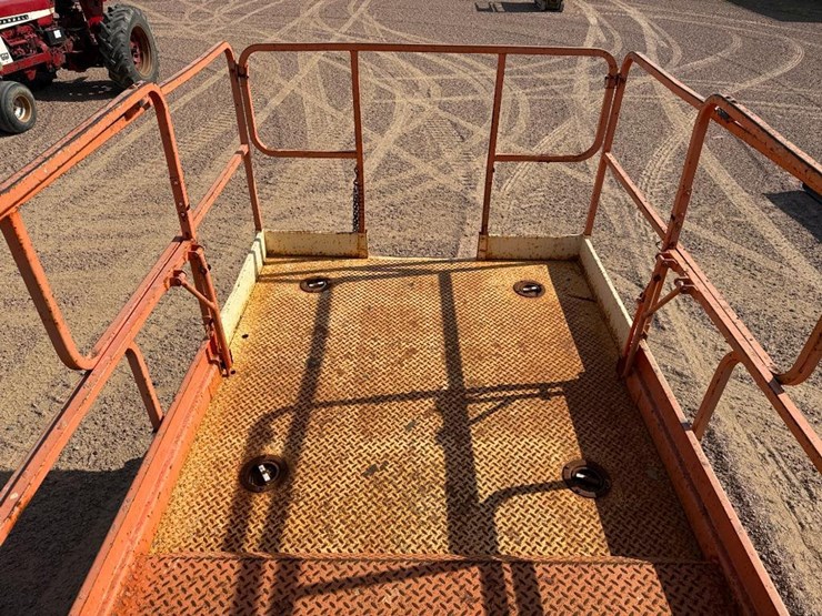 jlg-33rts-image-23