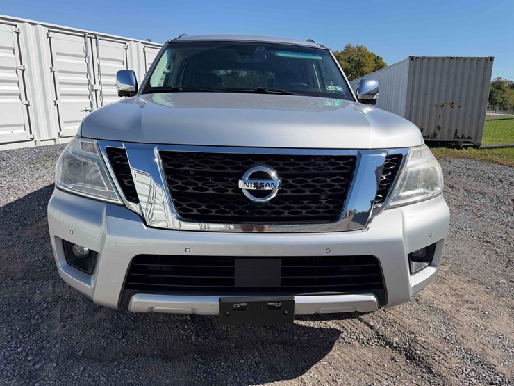 2017-nissan-armada-image-2
