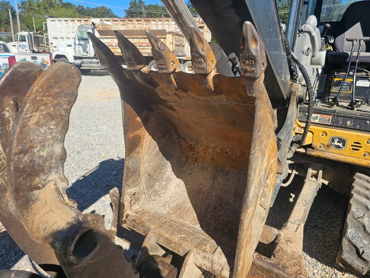 deere-60g-image-73