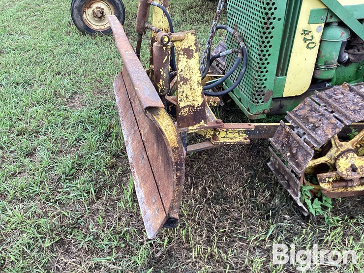 1958-john-deere-420-image-14