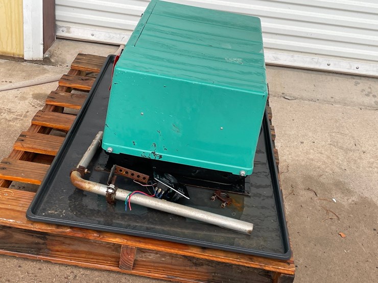 #4680-•-onan-generator-image-7
