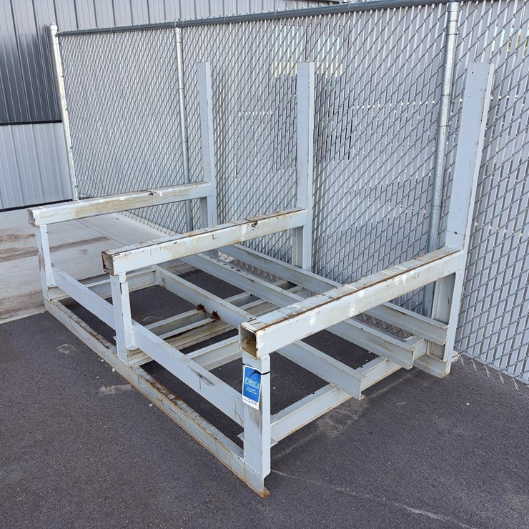 (2146) Lumber Sorting/Pulling Rack