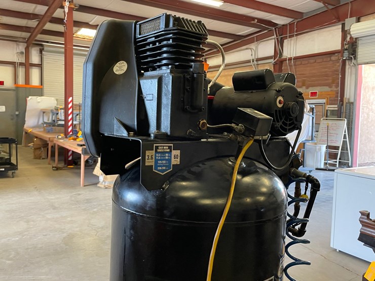 #4646-•-60-gallon-vertical-air-compressor-image-20