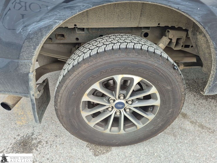 2019-ford-f150-image-24
