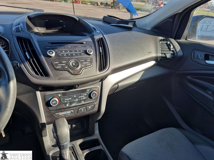 2018-ford-escape-image-11