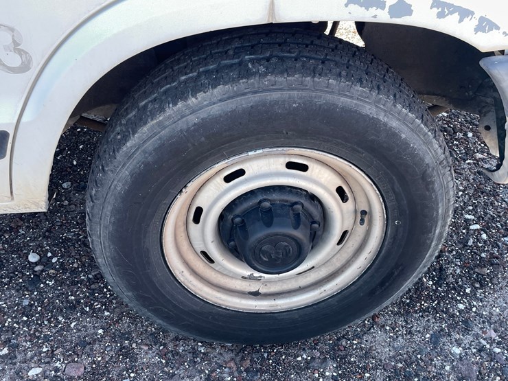 #2753-•-2000-dodge-ram-(title-in-delay)-image-49