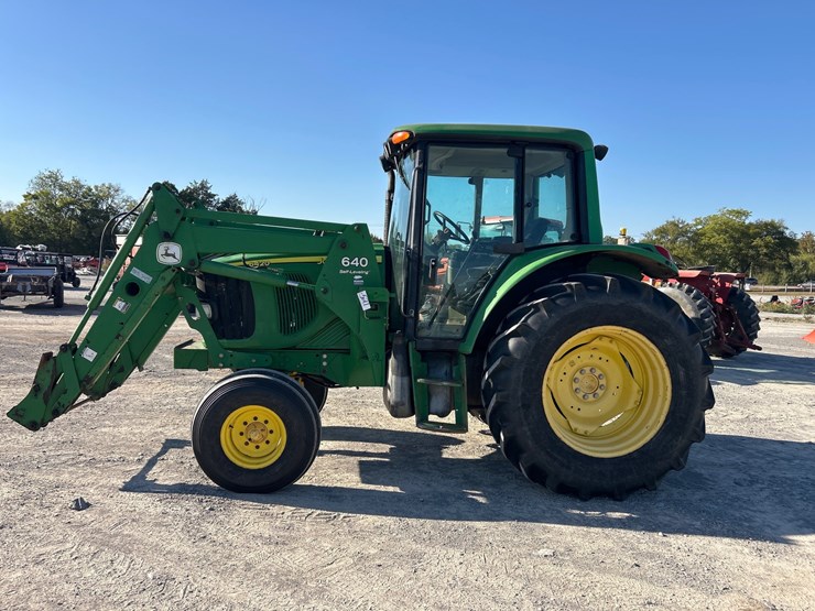 john-deere-6420-image-3