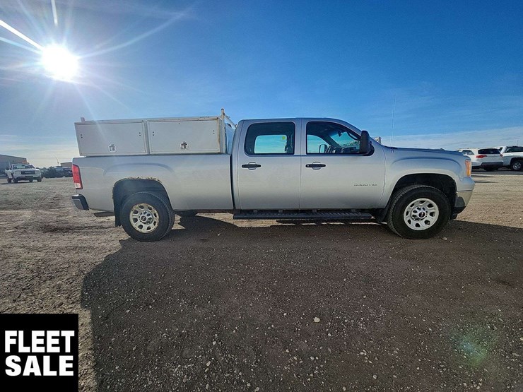 2014-gmc-sierra-3500hd-image-7