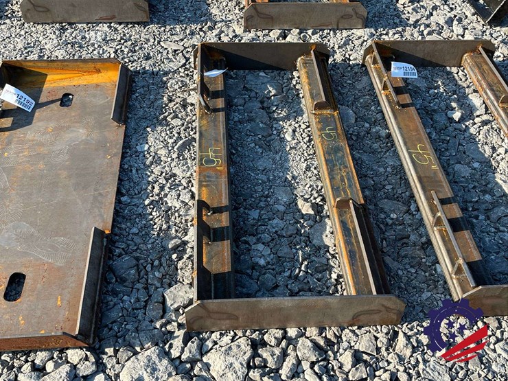 formed-skid-steer-frame-attachment-image-1