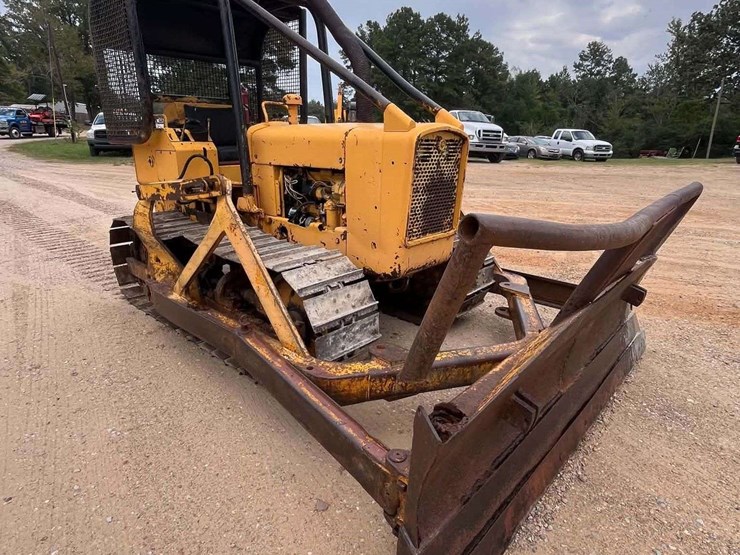 john-deere-450-image-8