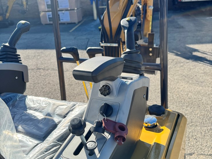 2026-unused-mx20r-mini-excavator-image-7