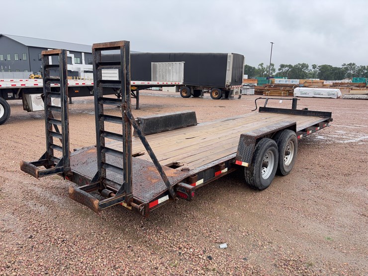 2020-dct-equipment-trailer-image-3