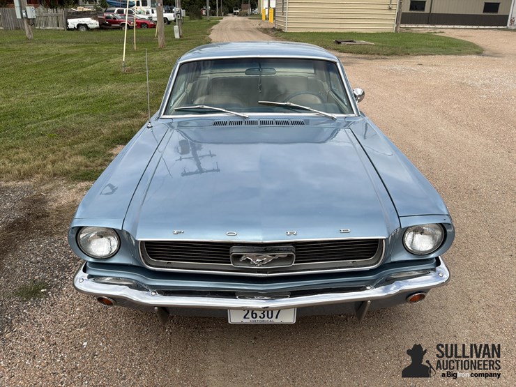 1966-ford-mustang-2-door-hardtop-coupe-image-2