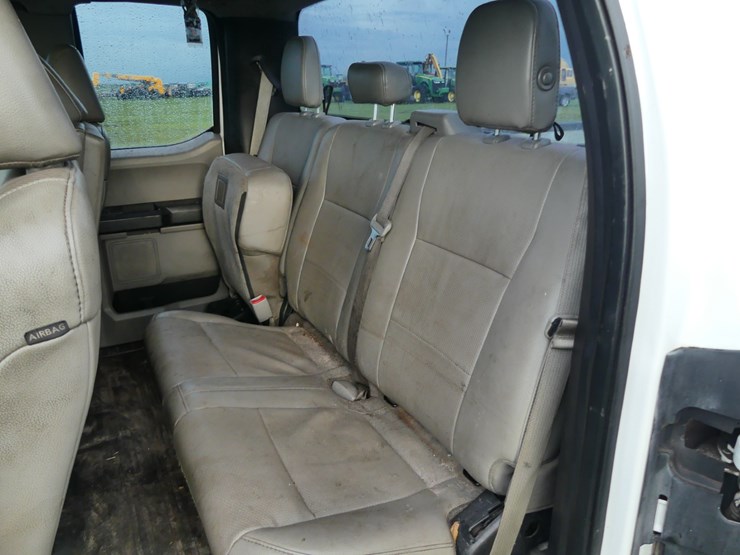 2016-ford-f150-xl-image-9