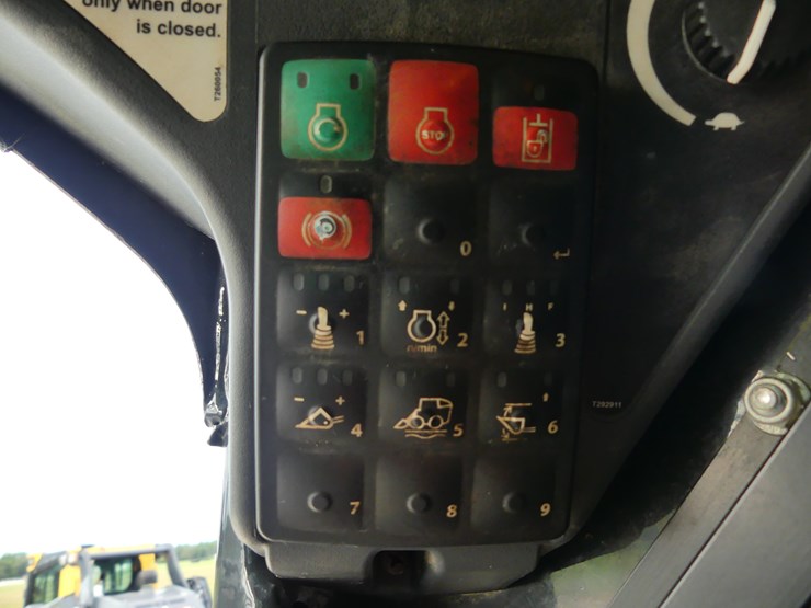 deere-333g-image-19