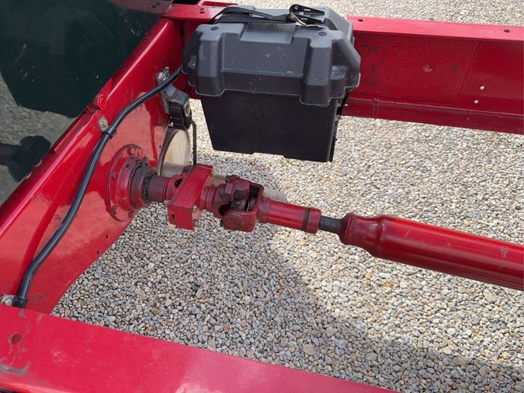 exceptional-international-kb-7-truck-with-fifth-wheel-hitch-image-29