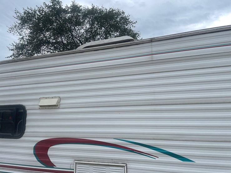 #1276-•-1998-jayco-eagle-304-camper-(has-mn-title)-image-32