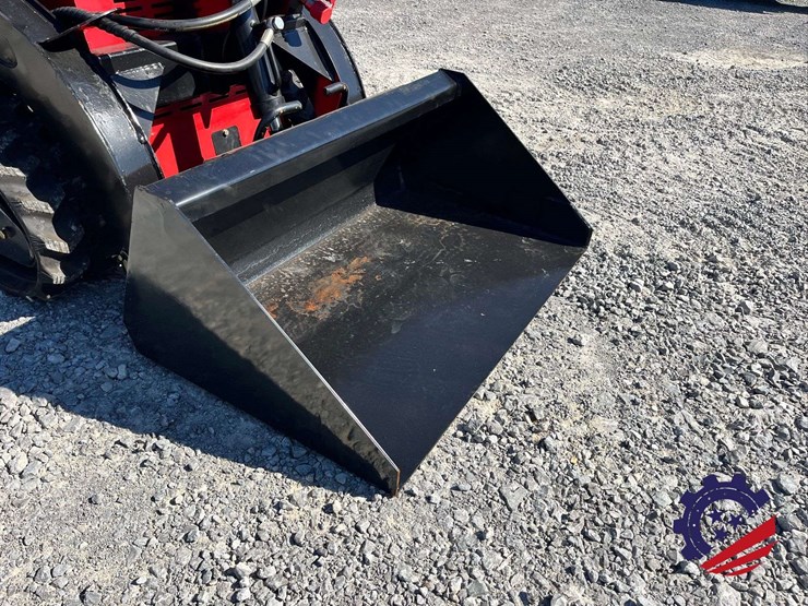 skid-steer-loader750-vorx-2026-nl750-unused-mini-skid-steer-image-9