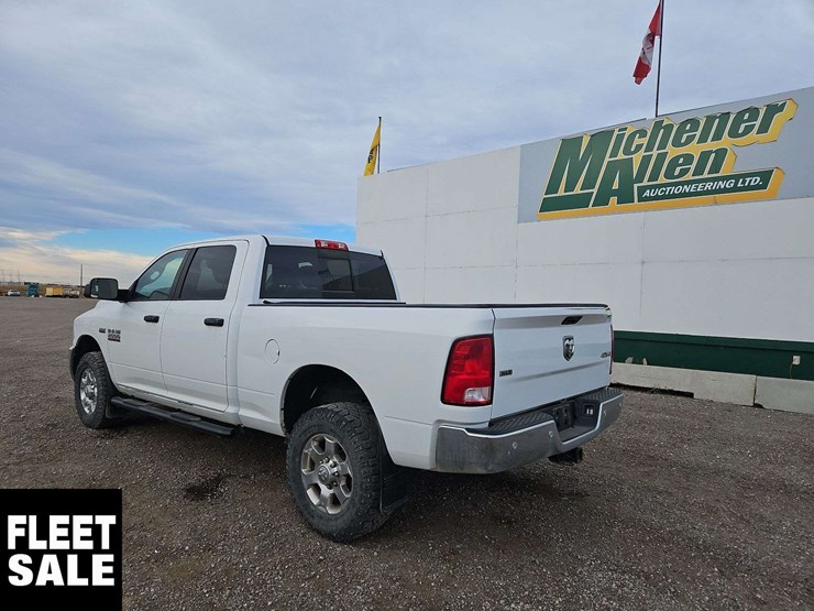 2018-dodge-2500-image-3