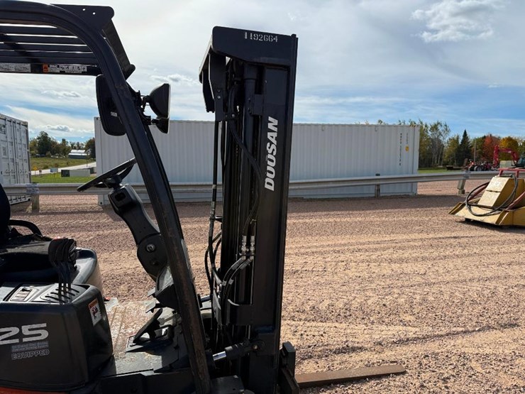 doosan-gc25e-5-image-16
